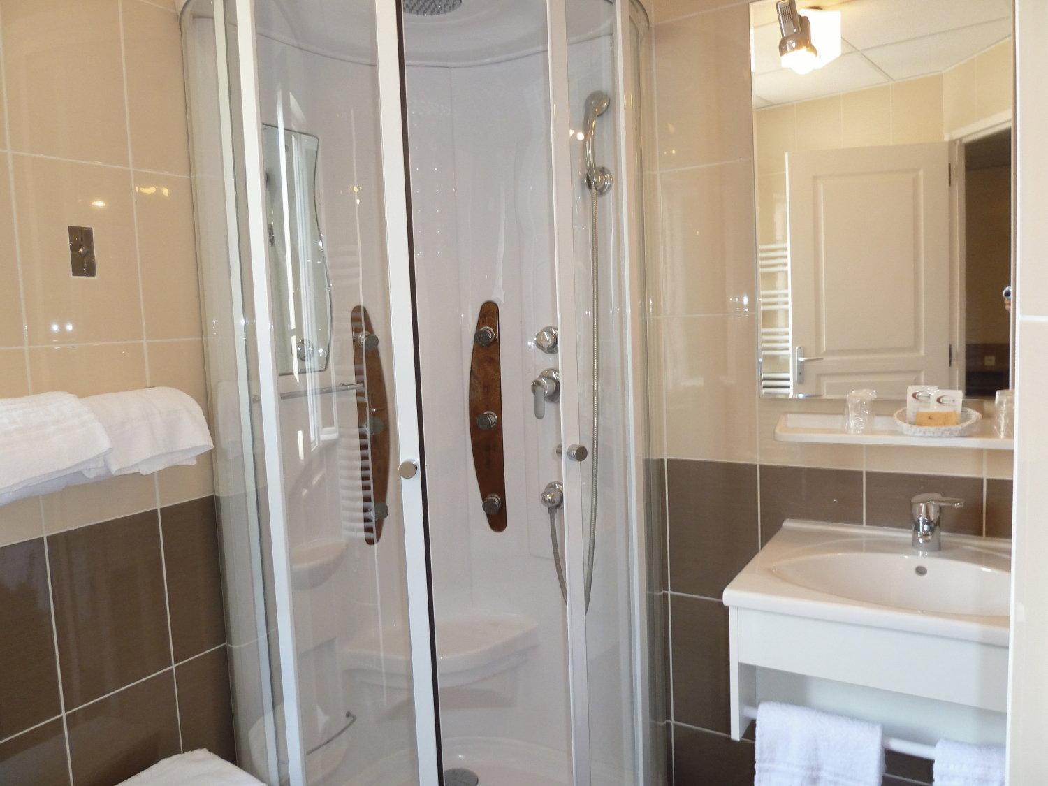 Hotel Concorde - Rodez Centre Ville Bagian luar foto